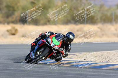 media/Jan-09-2022-SoCal Trackdays (Sun) [[2b1fec8404]]/Turn 6 (1035am)/